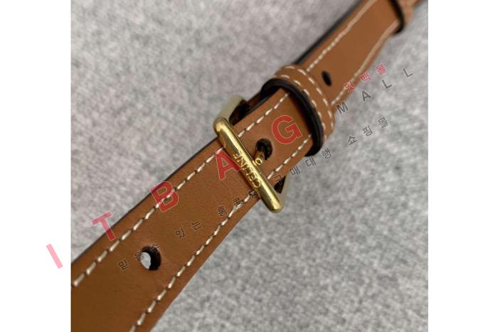 ũν  J191522