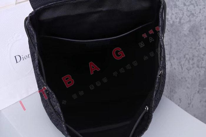  ũ   DR90034-1
