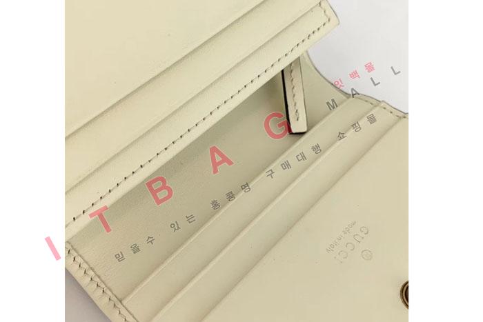 GG  ü ī  476050-2