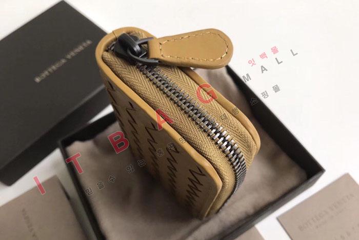 װ   SF7993