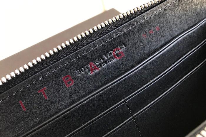 װ   SF7995-1