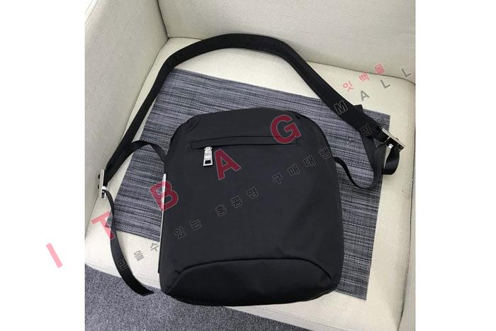   ڳ   2VE026