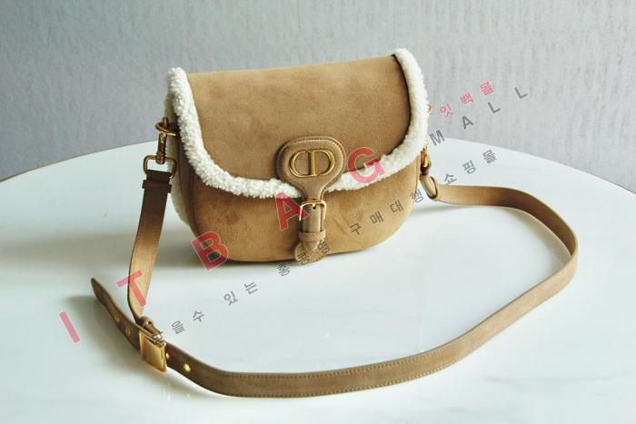 ٺ   DR90045    