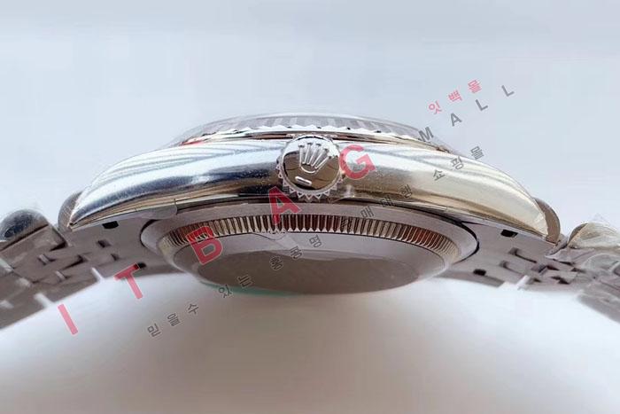 η ƽ   EX11745
