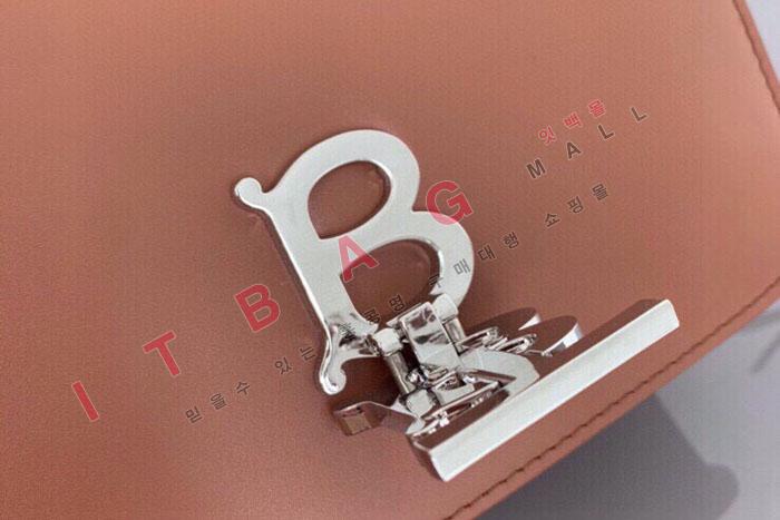   TB   BU70074 (Sֻ)
