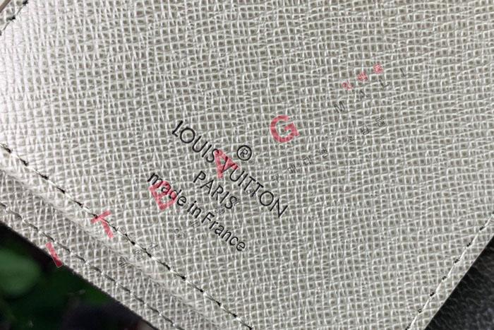 ̺ ¥    M81372