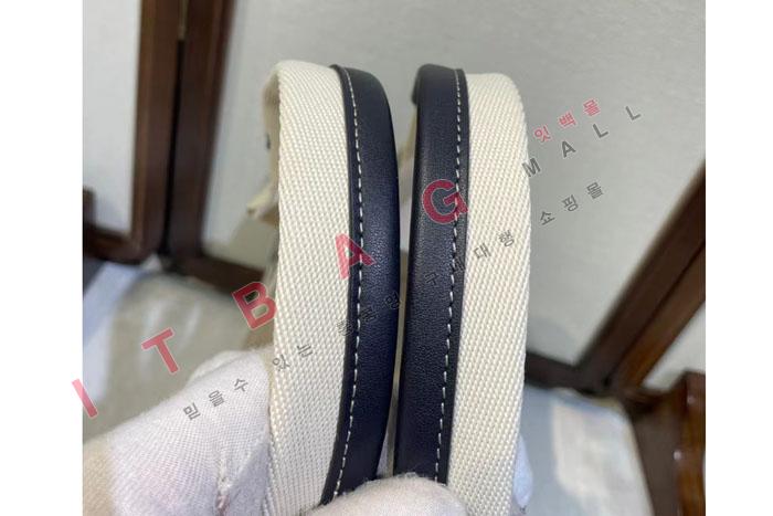 ο  ̵  SZ6063-2