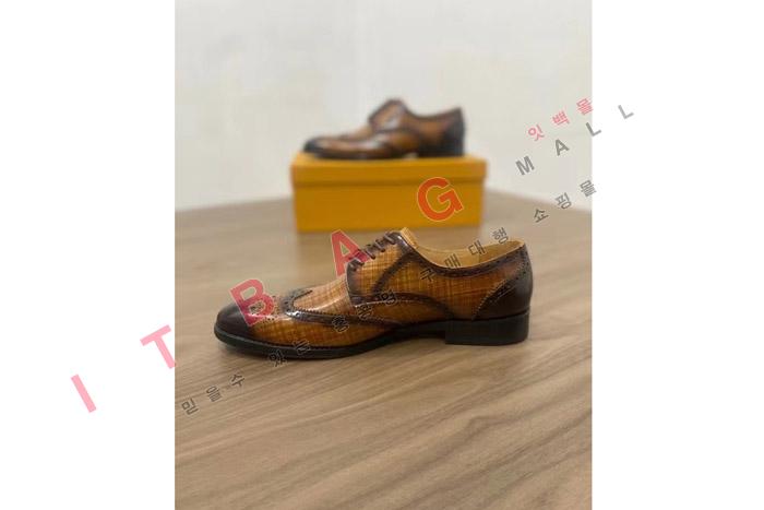 ̺ LP4854