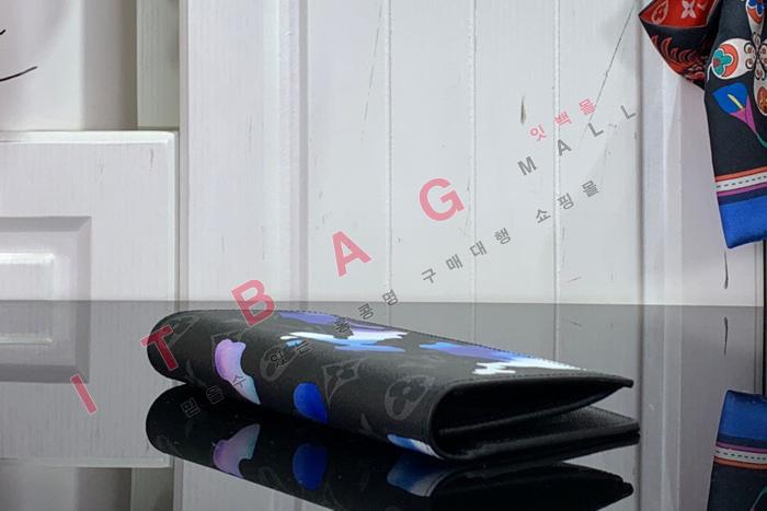 ̺ ¥    M81752-1
