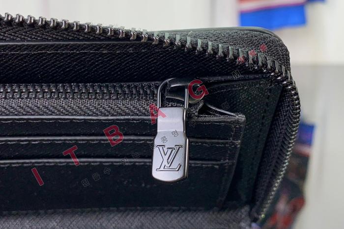 ̺ X YK      M62295-1