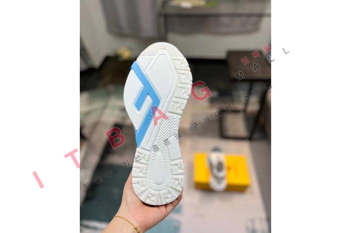 ҵ  Ŀ  LP4674-1