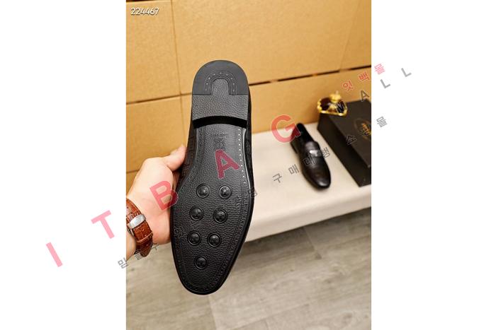     MYB3871
