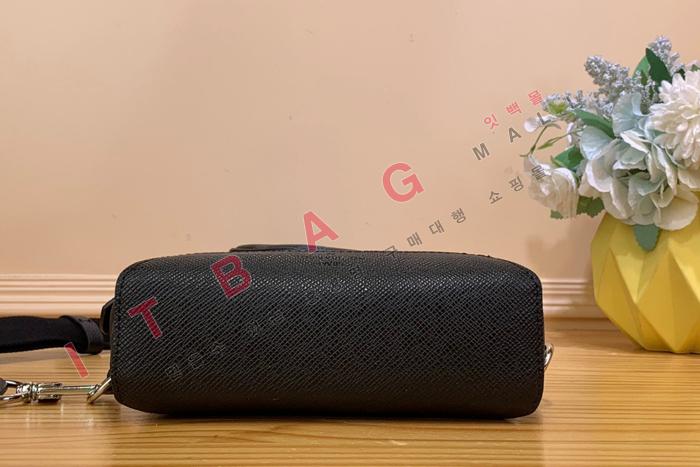 ̺      M30936