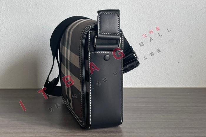    ޽    BU70154-1