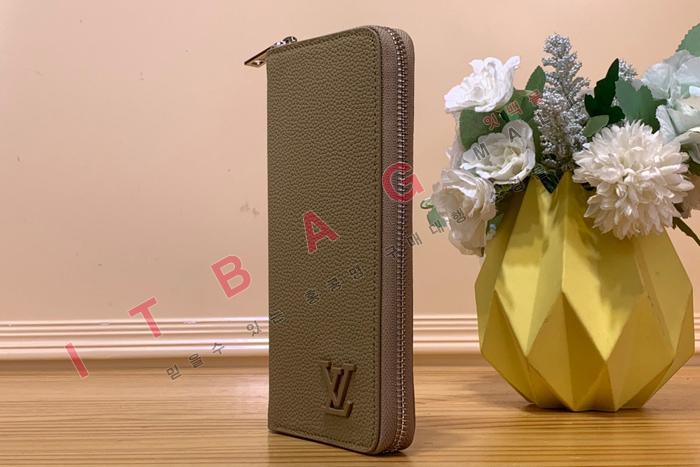 ̺  Ƽ     M81810