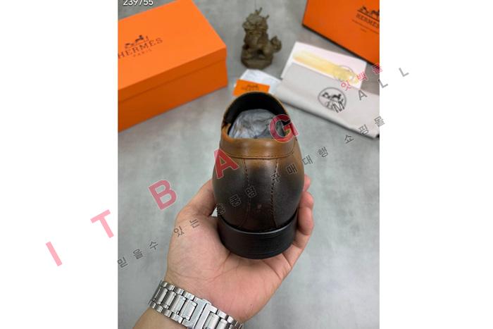޽    MYB6414
