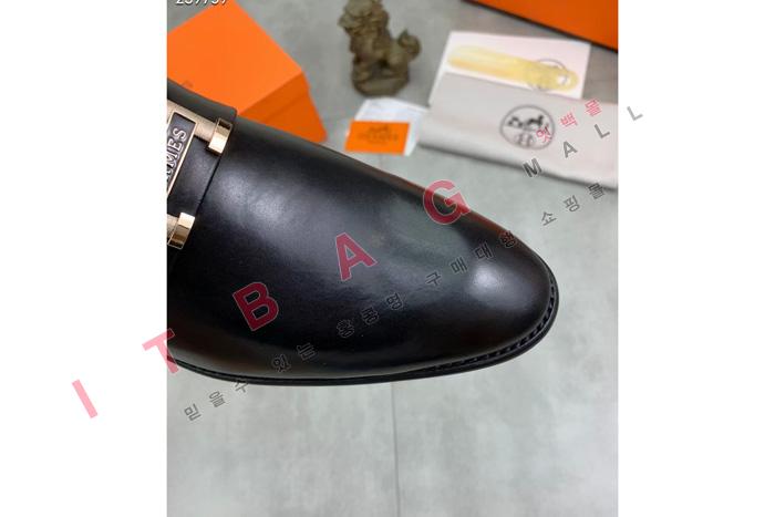 ޽    MYB6417