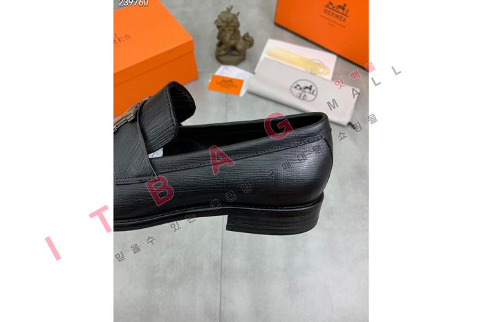 ޽    MYB6415