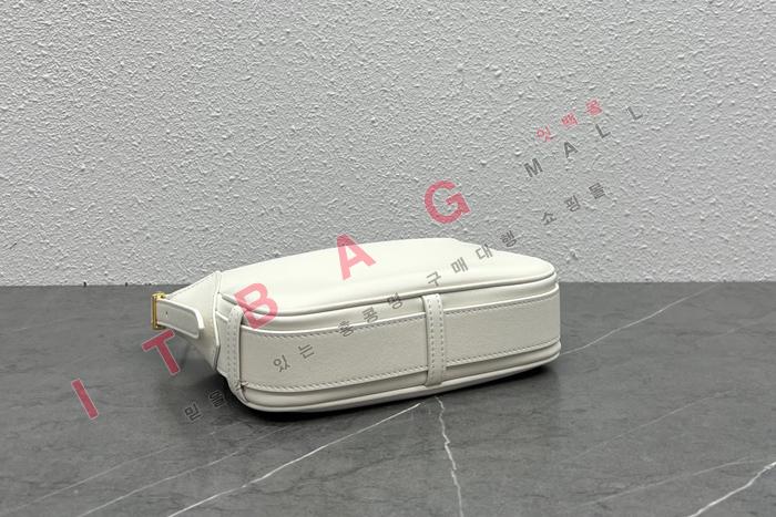  ι ̴   100123