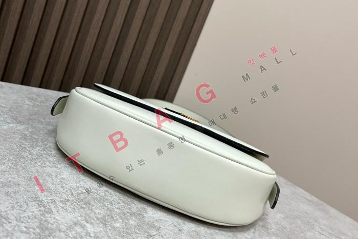  Ƹ  1BD365-1