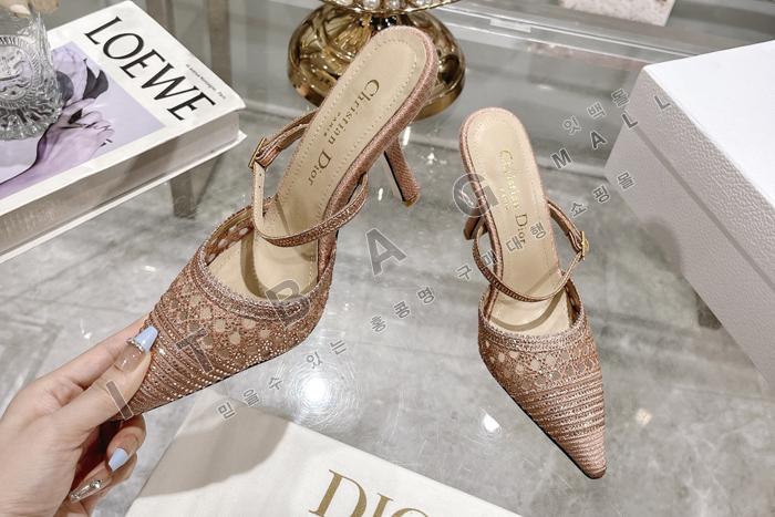 Capture Dior Or    YIBU1736-1   2)