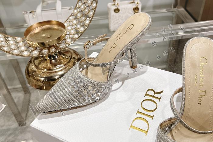  Capture Dior Or    YIBU1736-2   2)