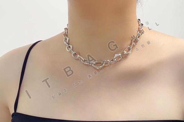    SY4821