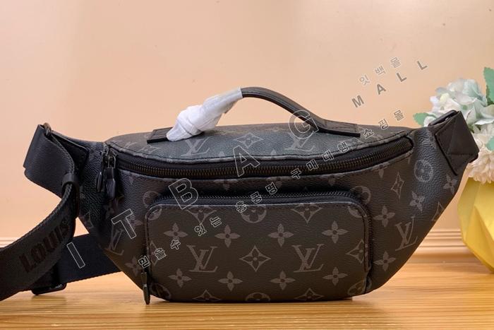 ̺   M47058