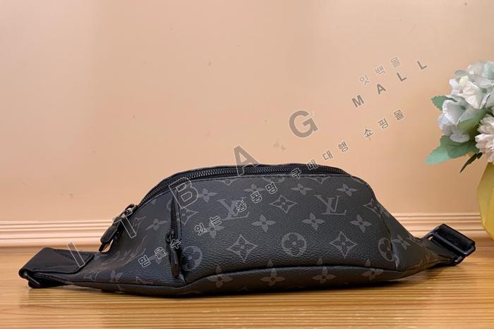 ̺   M47058