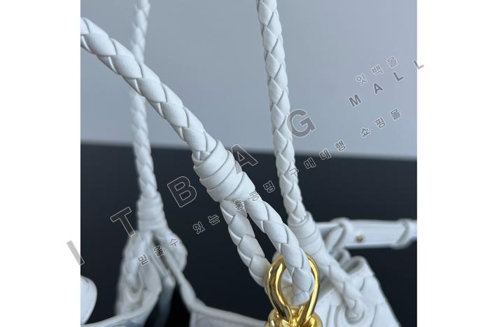 װ  ĶƮ  SF09397