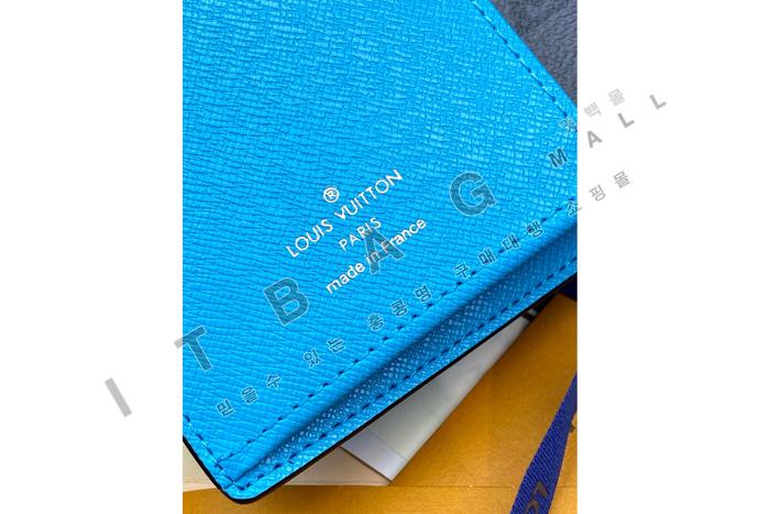̺ ¥    M61697-3