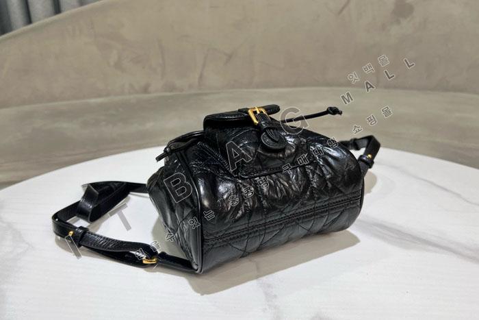  Caro    DR9159-3    25/Ż