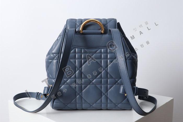  Caro ̵   DR9158-5    25/Ż